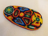 Máscara facial con cuentas huichol